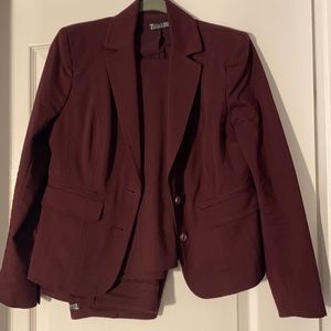 Used once New York and Company Suit - gorgeous color - looks amazing on